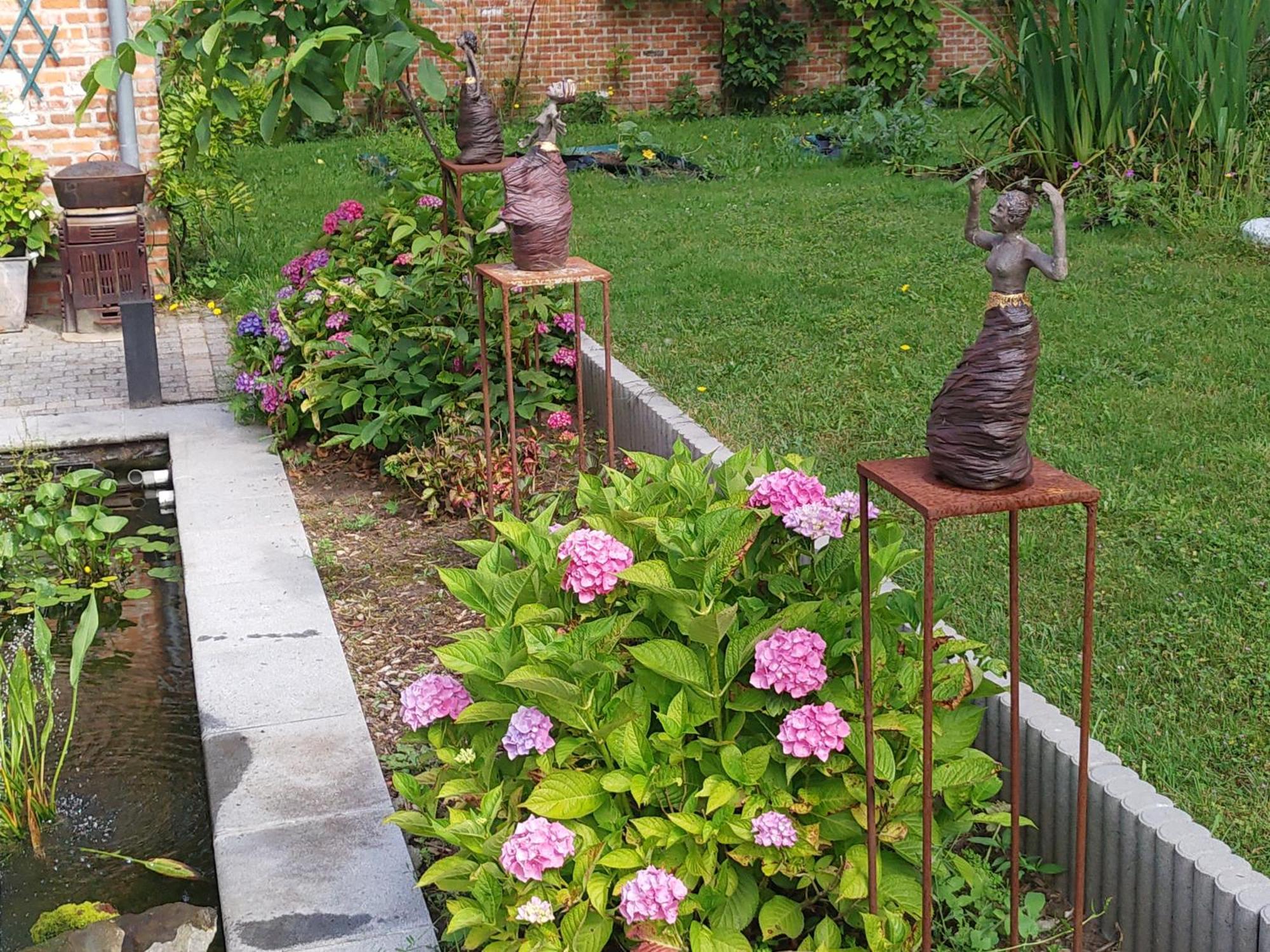 The Two Oaks - Private Garden For Guests Villa Hertsberge Ngoại thất bức ảnh